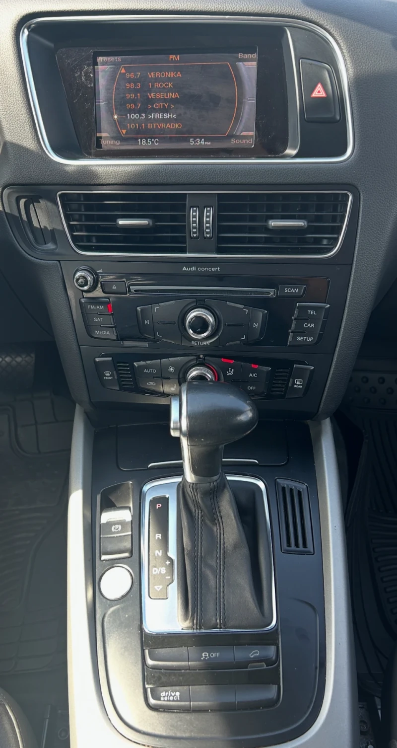 Audi Q5  2.0 TFSI  FACELIFT, снимка 15 - Автомобили и джипове - 52032215