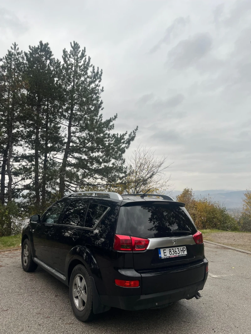 Peugeot 4007 2.2 HDI 156 к.с., кожа, 4х4, навигация, 7 места, снимка 9 - Автомобили и джипове - 52342799