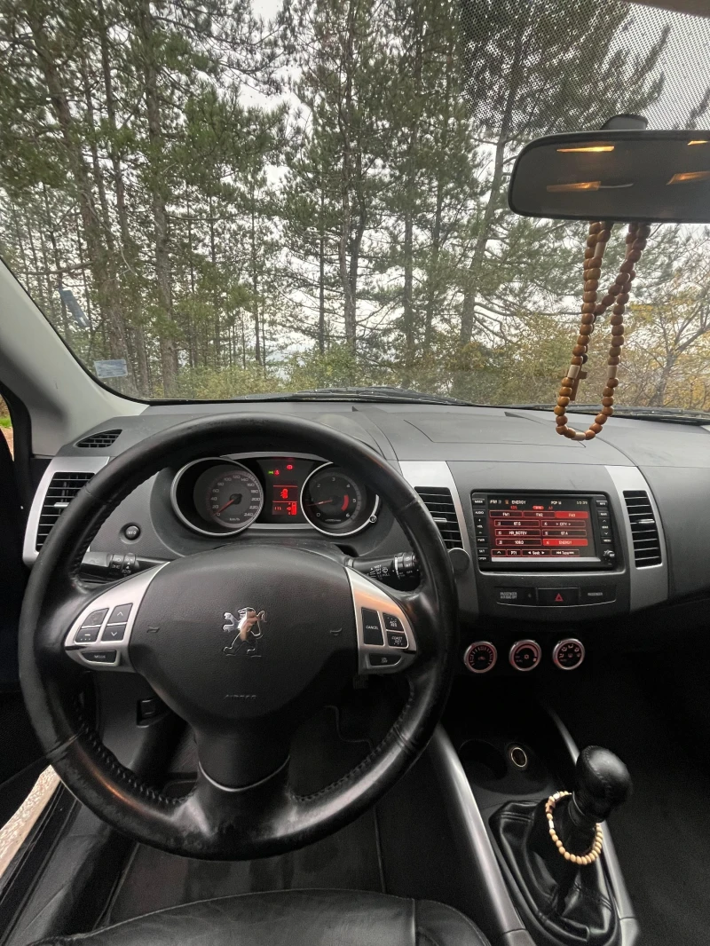 Peugeot 4007 2.2 HDI 156 к.с., кожа, 4х4, навигация, 7 места, снимка 11 - Автомобили и джипове - 52342799