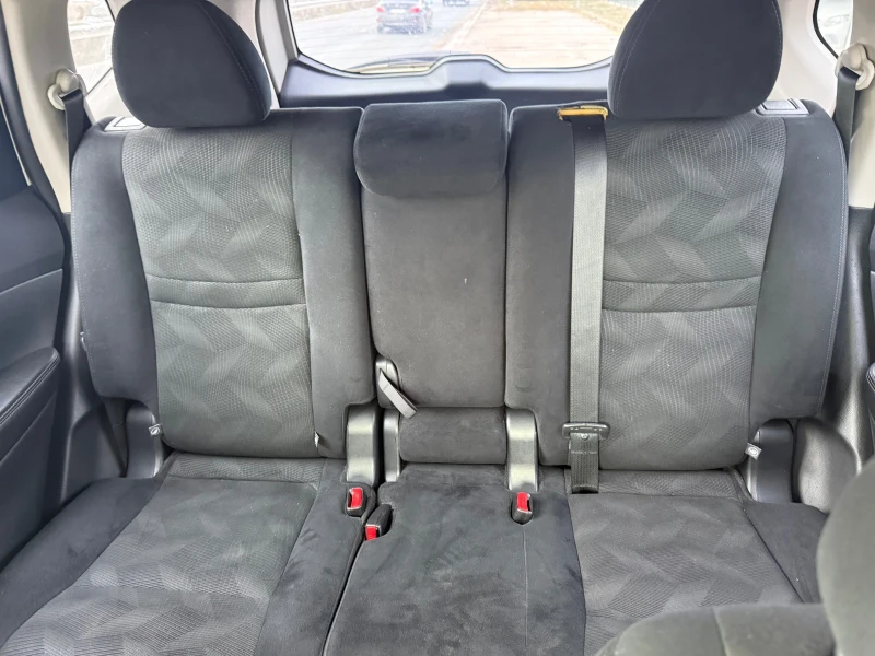 Nissan Rogue AWD+ 4x4+ Euro6+ Камера, снимка 9 - Автомобили и джипове - 53094176