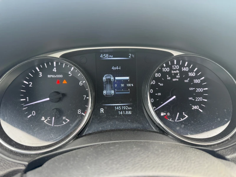 Nissan Rogue AWD+ 4x4+ Euro6+ Камера, снимка 13 - Автомобили и джипове - 53094176