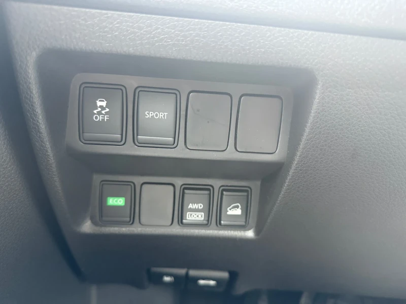 Nissan Rogue AWD+ 4x4+ Euro6+ Камера, снимка 14 - Автомобили и джипове - 53094176
