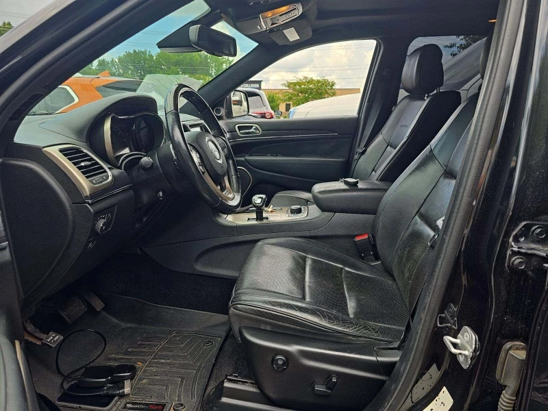 Jeep Grand cherokee, снимка 6 - Автомобили и джипове - 53136609