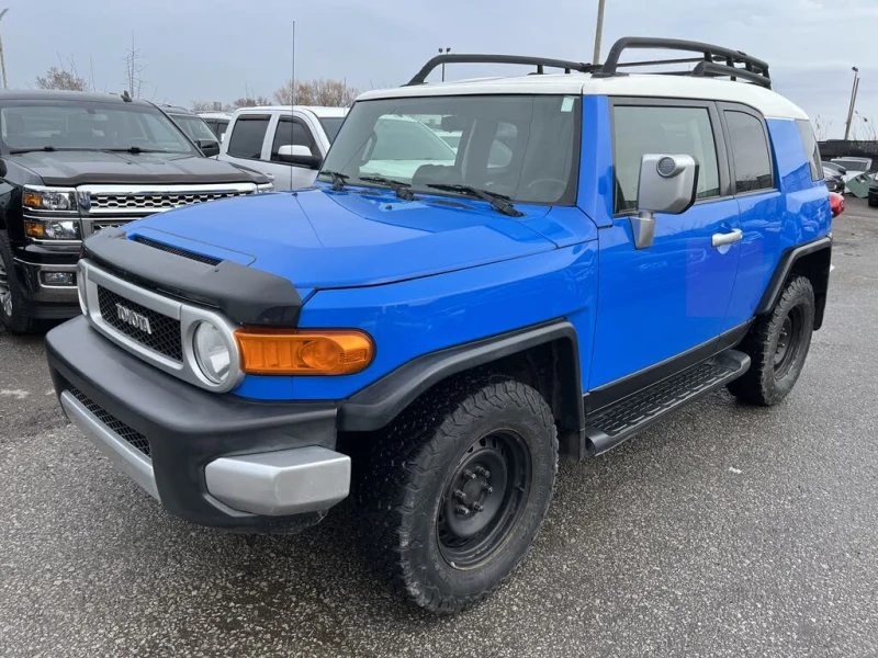 Toyota Fj cruiser CARFAX* АВТОФИНАНСИРАНЕ