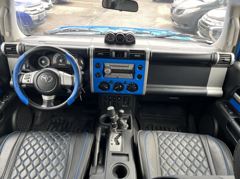 Toyota Fj cruiser CARFAX* АВТОФИНАНСИРАНЕ, снимка 11 - Автомобили и джипове - 53187109