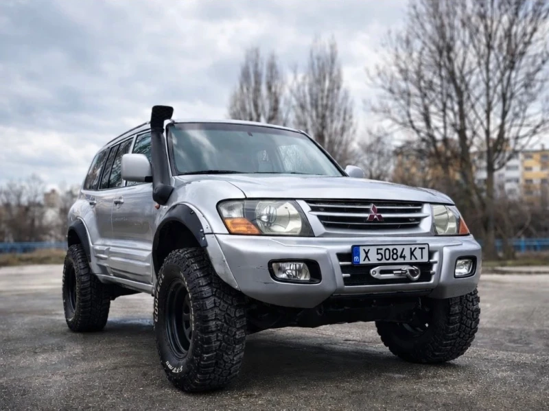 Mitsubishi Pajero M57