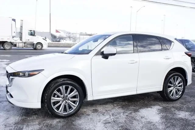 Mazda CX-5 / Signature / AWD i-Activ / ПОДГРЕВИ / ШИБИДАХ  - изображение 3