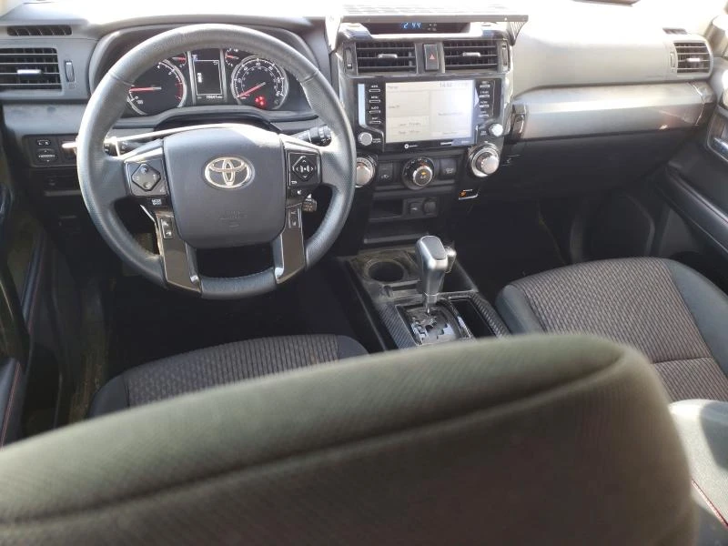 Toyota 4runner AWD* KEYLESS* LED* , снимка 8 - Автомобили и джипове - 53767507