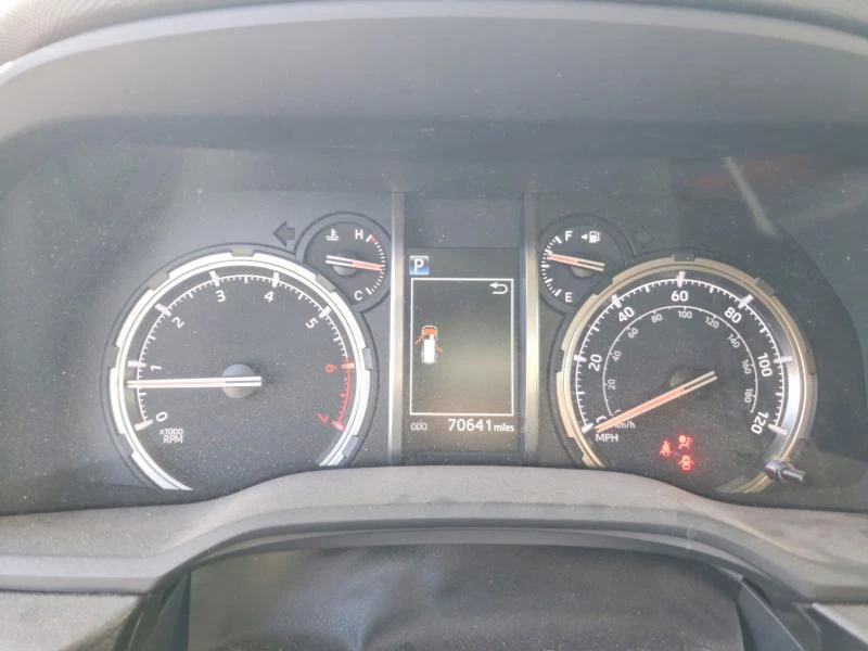 Toyota 4runner AWD* KEYLESS* LED* , снимка 9 - Автомобили и джипове - 53767507