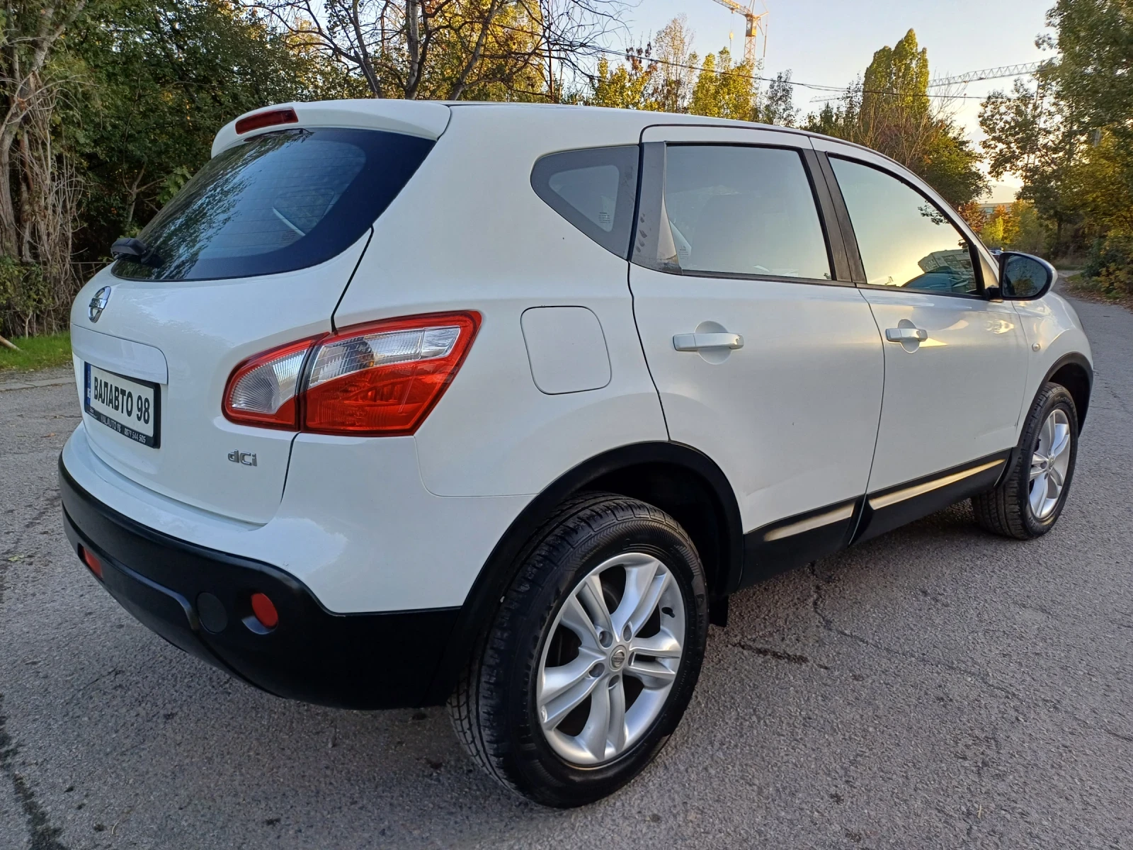 Nissan Qashqai 2.0 Dci 4x4 - изображение 5