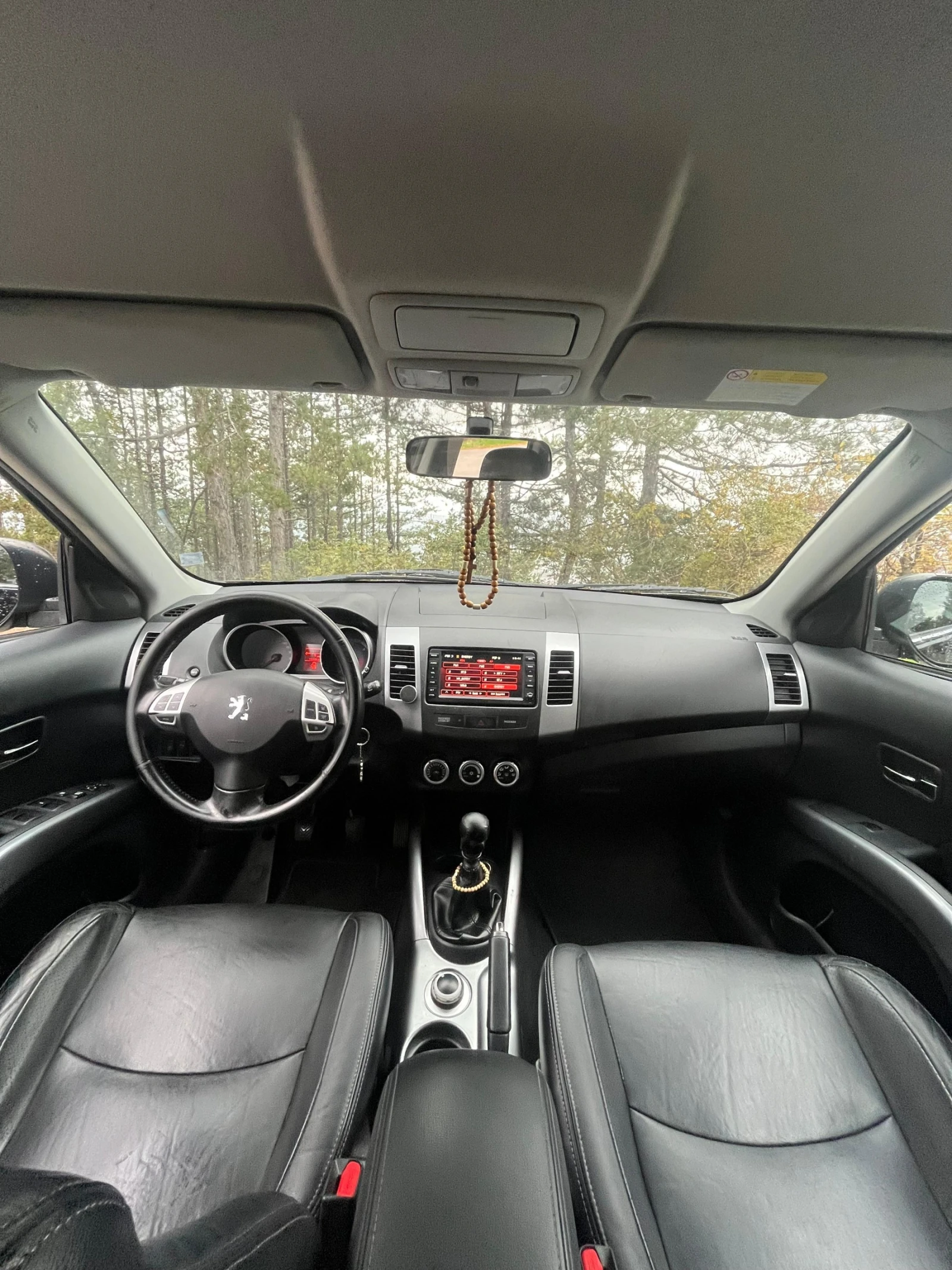 Peugeot 4007 2.2 HDI 156 к.с., кожа, 4х4, навигация, 7 места - изображение 10