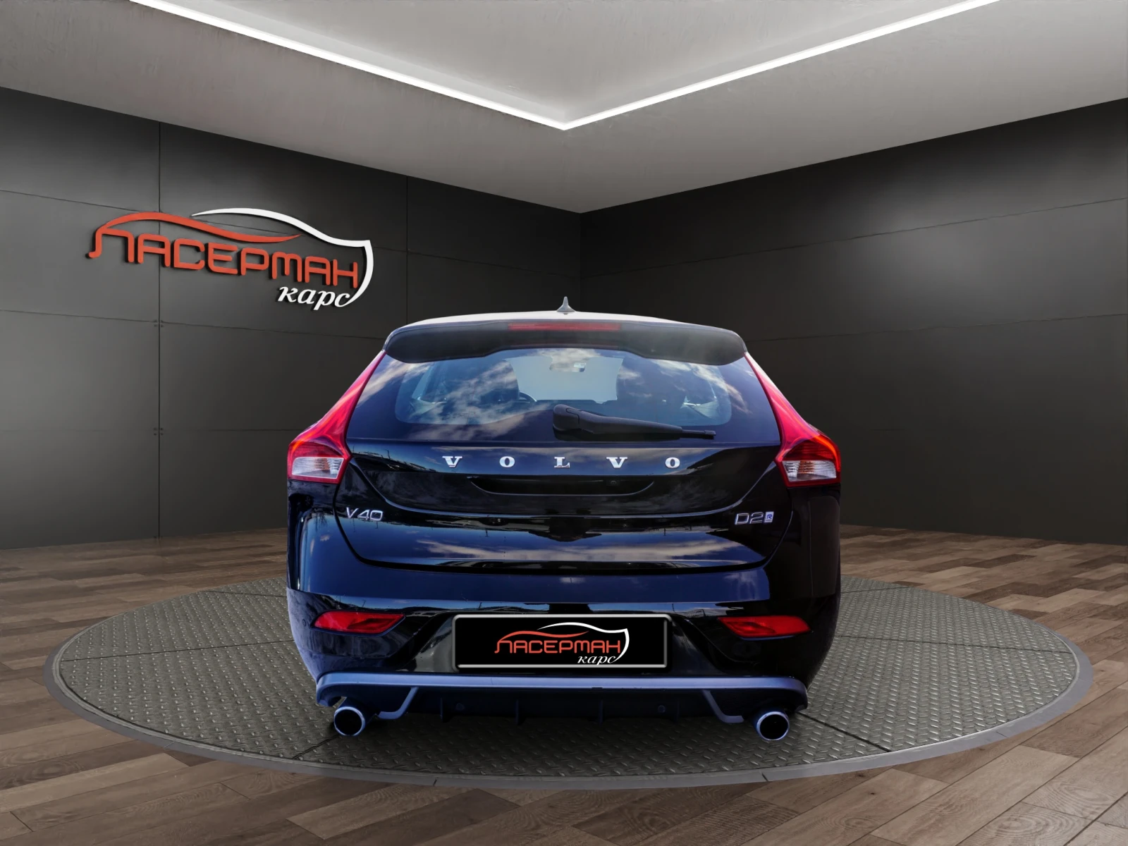 Volvo V40 2.0D R-DESIGN GEARTRONIC - изображение 6