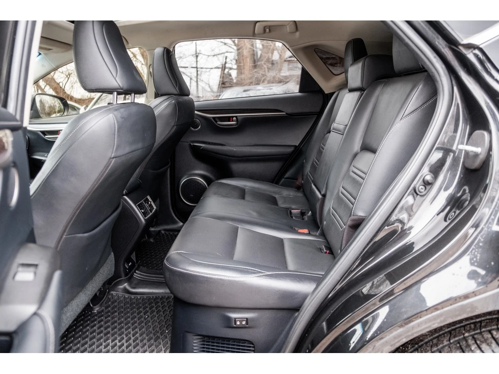 Lexus NX 200t * * CARFAX * *   * *  | Mobile.bg   16