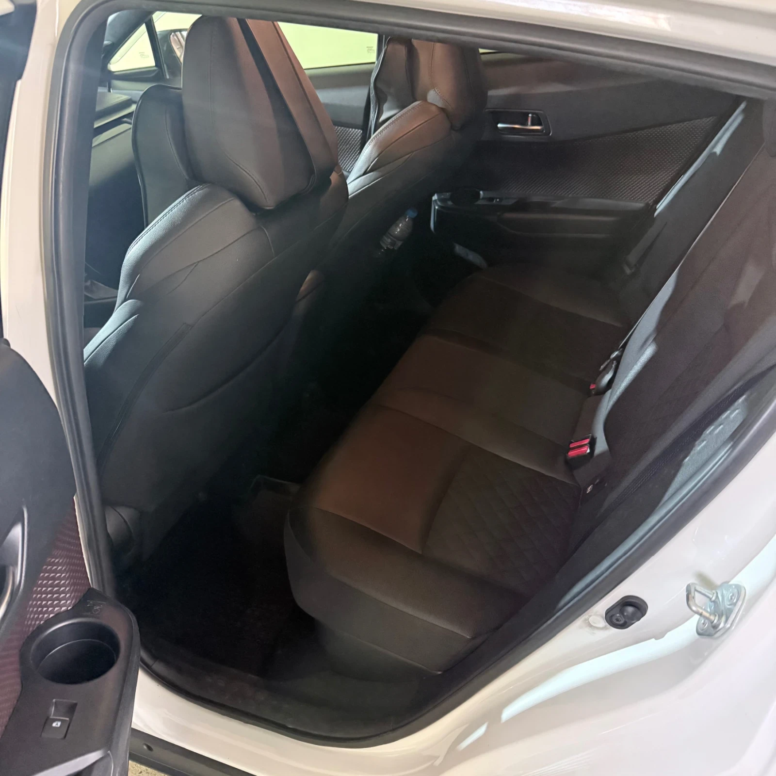 Toyota C-HR, снимка 7 - Автомобили и джипове - 53964473