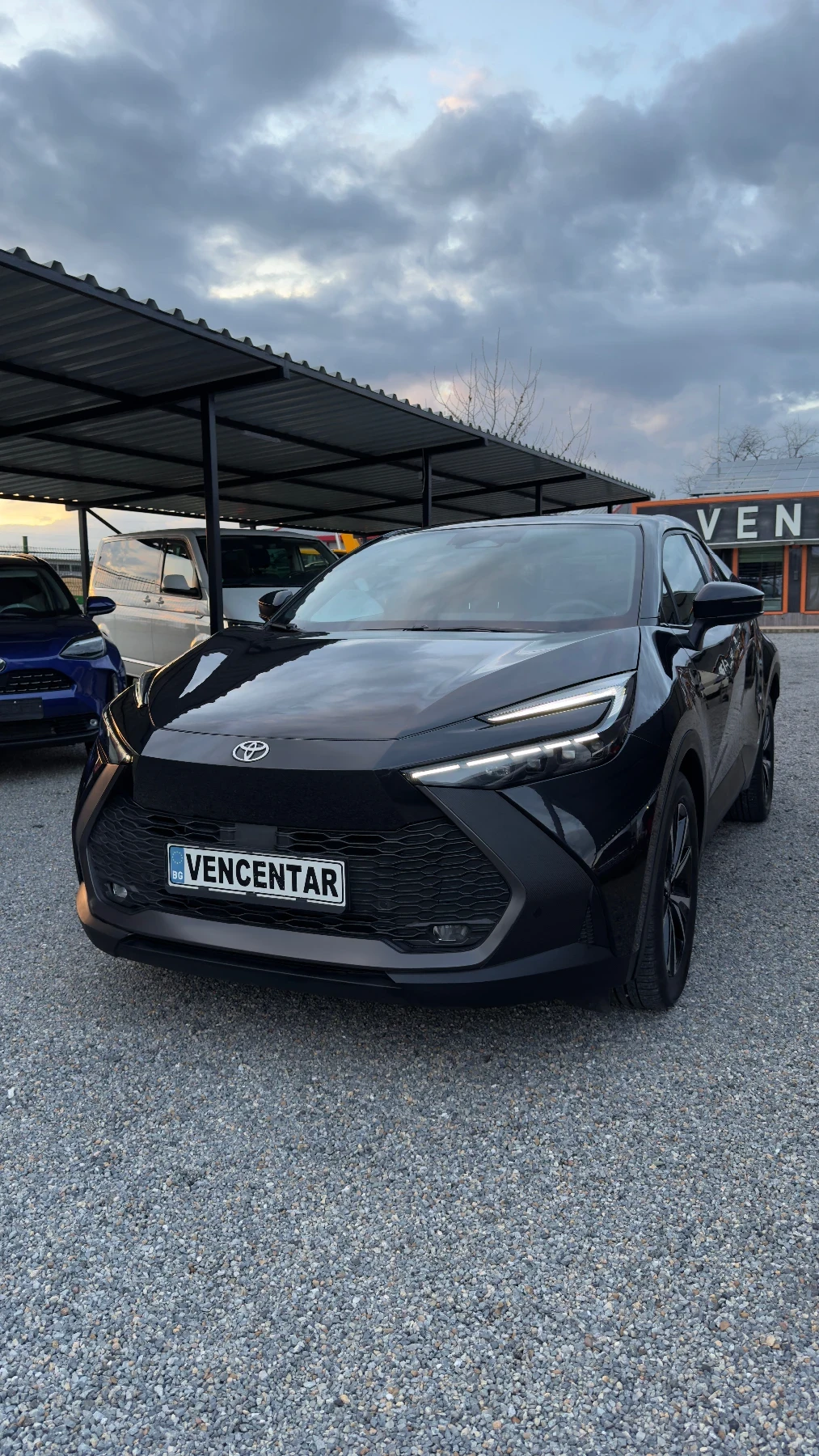 Toyota C-HR 4x4, 2.0HEV, 197ks, снимка 2 - Автомобили и джипове - 54088430