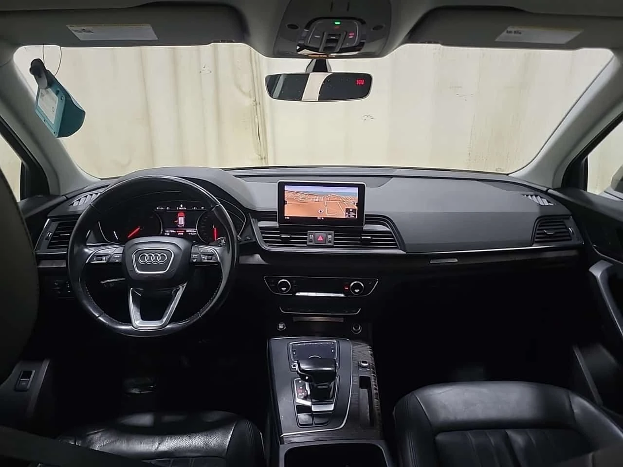 Audi Q5 * PROGRESSIV * ���� * �������� * 2 ����� * CARFAX  | Mobile.bg � ����������� 10