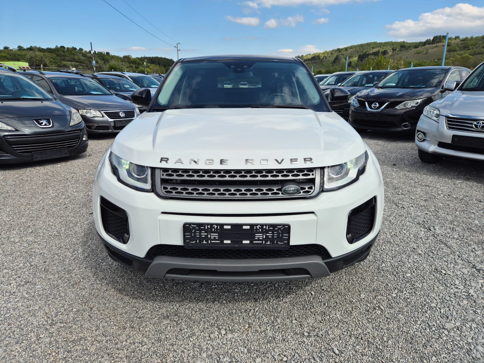 Land Rover Range Rover Evoque 2.0 D 4x4, снимка 5 - Автомобили и джипове - 54392636