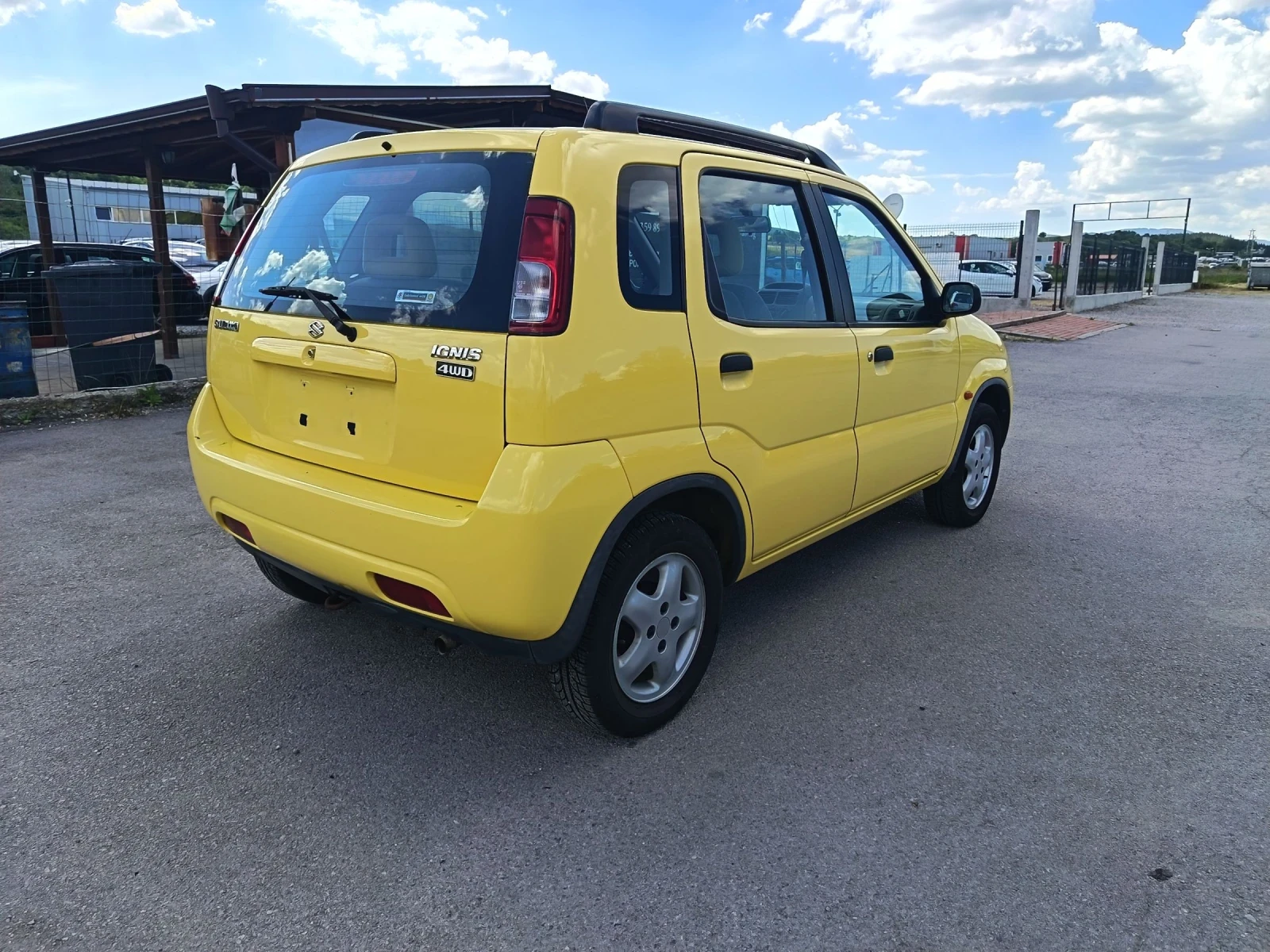 Suzuki Ignis 4х4 73000 km, снимка 4 - Автомобили и джипове - 54923360