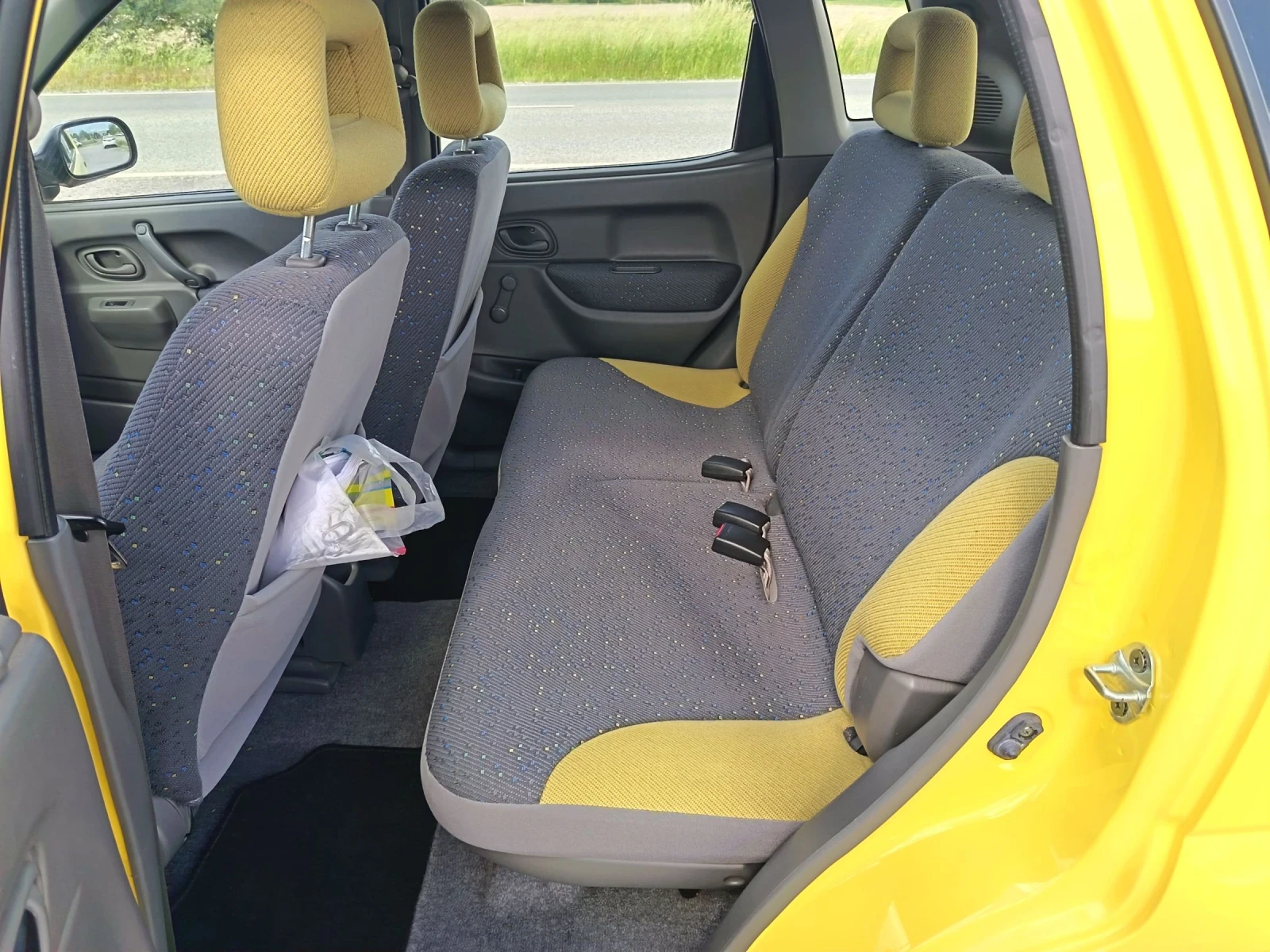 Suzuki Ignis 4х4 73000 km, снимка 8 - Автомобили и джипове - 54923360