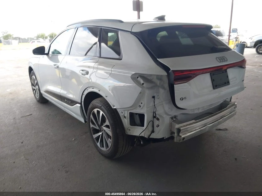 Audi Q6 E-Tron Premium Plus Quattro, снимка 3 - Автомобили и джипове - 55246235
