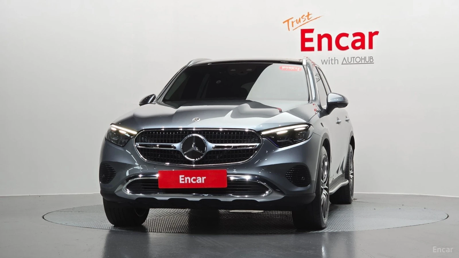 Mercedes-Benz GLC 220 d* 4MATIC* DISTRONIC* ОБДУХВАНЕ* 360* КАМЕРА* , снимка 2 - Автомобили и джипове - 55532966