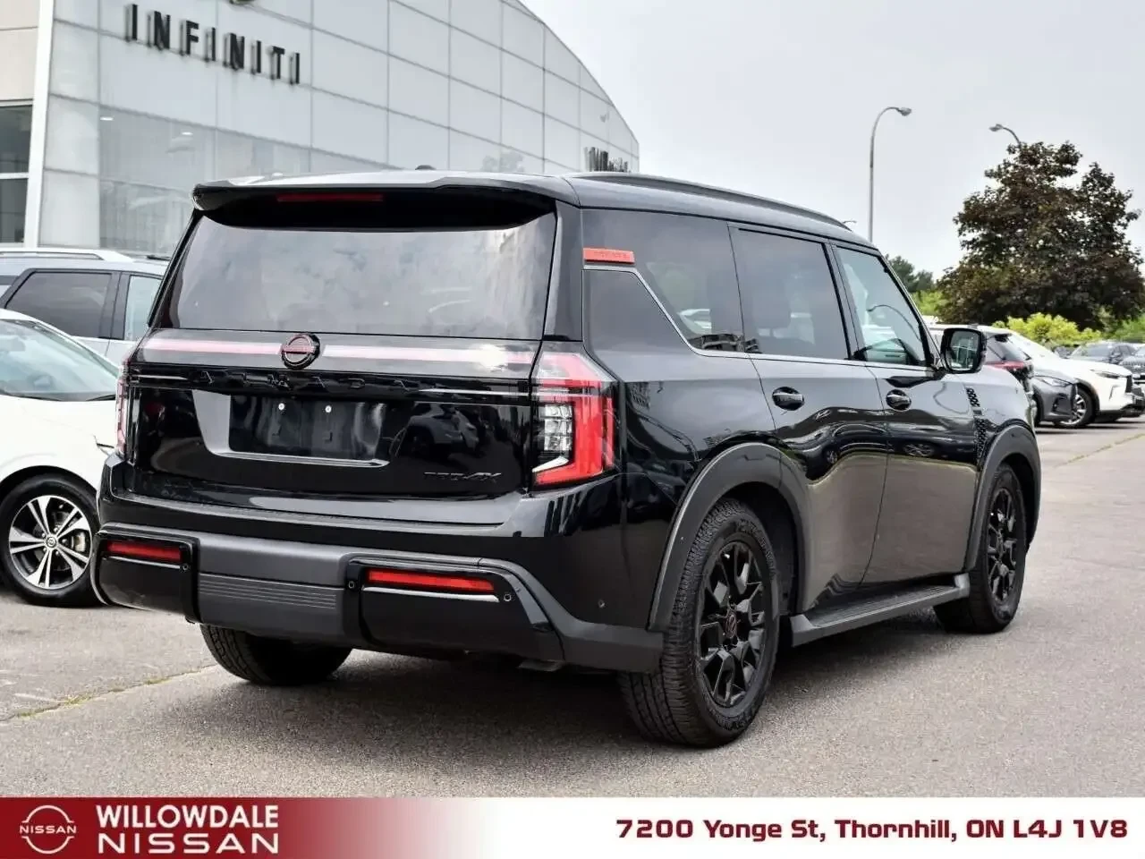Nissan Armada 4x4 PRO-4X, снимка 3 - Автомобили и джипове - 55849458