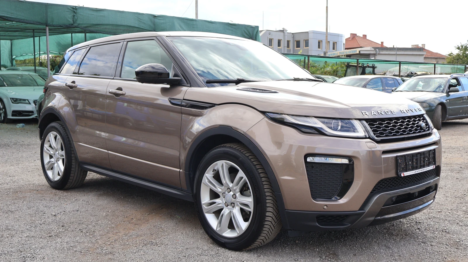 Land Rover Evoque 2.0SD4 180 К.С. HSE 4Х4 Keyless , снимка 3 - Автомобили и джипове - 56183902