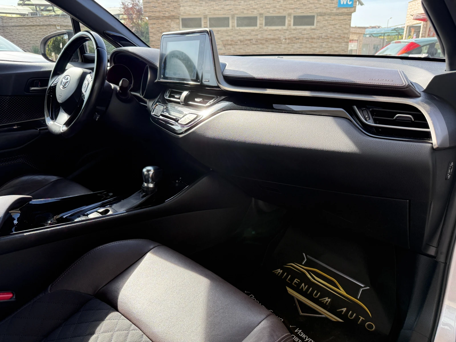Toyota C-HR 6 ������ ��������/1.8Hybrid 122�.�. ������ ������ | Mobile.bg � ����������� 10