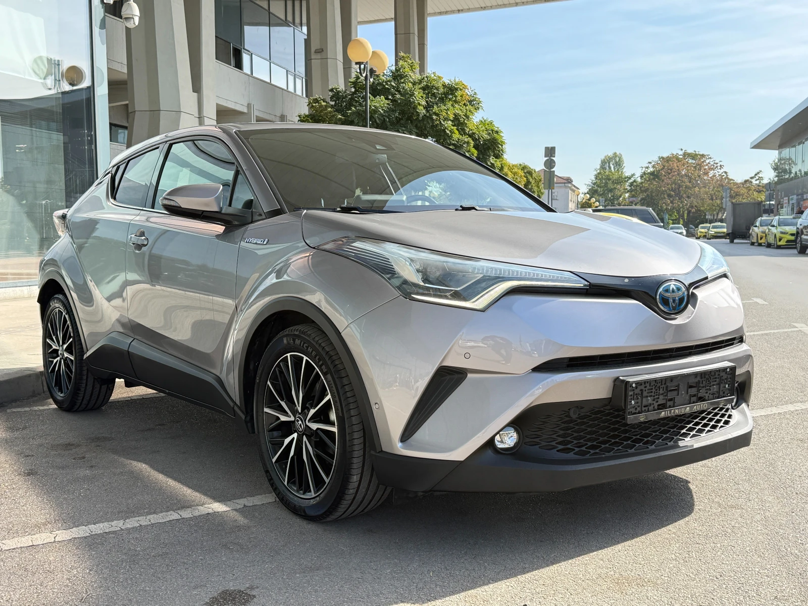 Toyota C-HR 6 ������ ��������/1.8Hybrid 122�.�. ������ ������ | Mobile.bg � ����������� 7