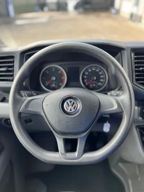 VW Crafter 2019 / Средна база / Климатроник, снимка 17