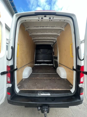 VW Crafter 2019 / Средна база / Климатроник, снимка 11