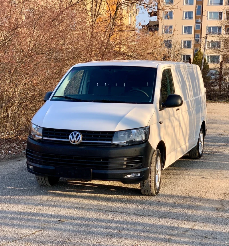 VW T6 2019г* EU6* MAXII БАЗА* ДВОЕН КЛИМАТИК* 17 ДЖАНТИ, снимка 2 - Бусове и автобуси - 49321628