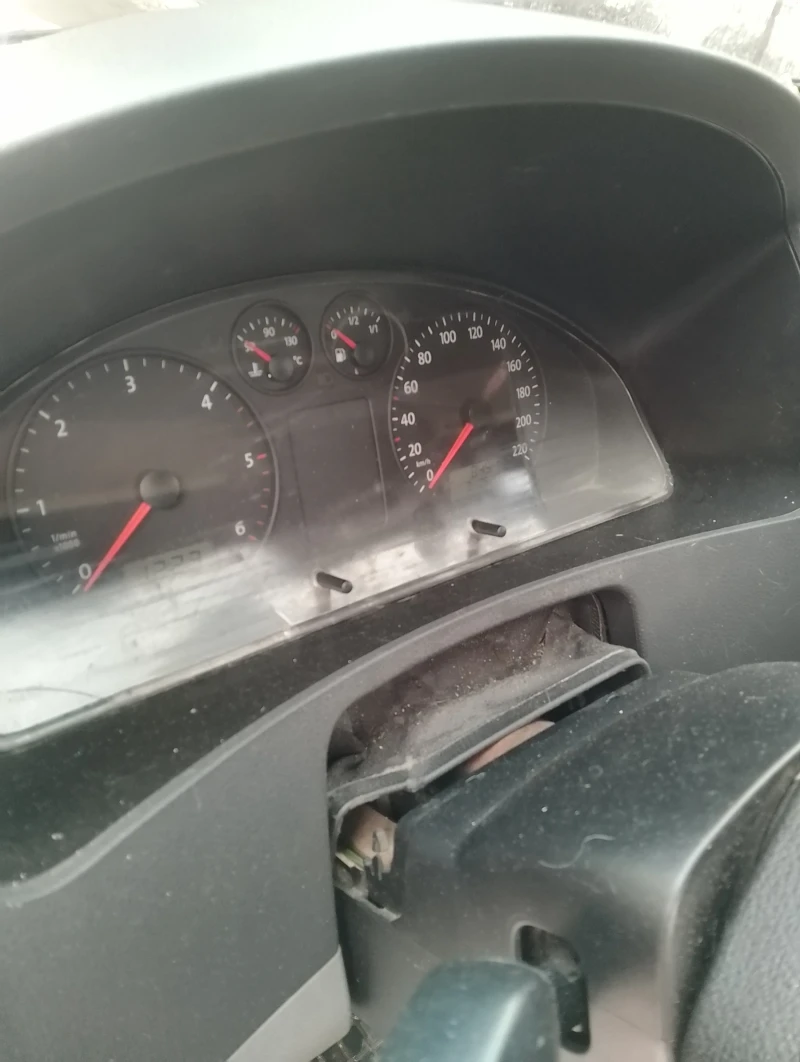 VW Transporter, снимка 5 - Бусове и автобуси - 53582945