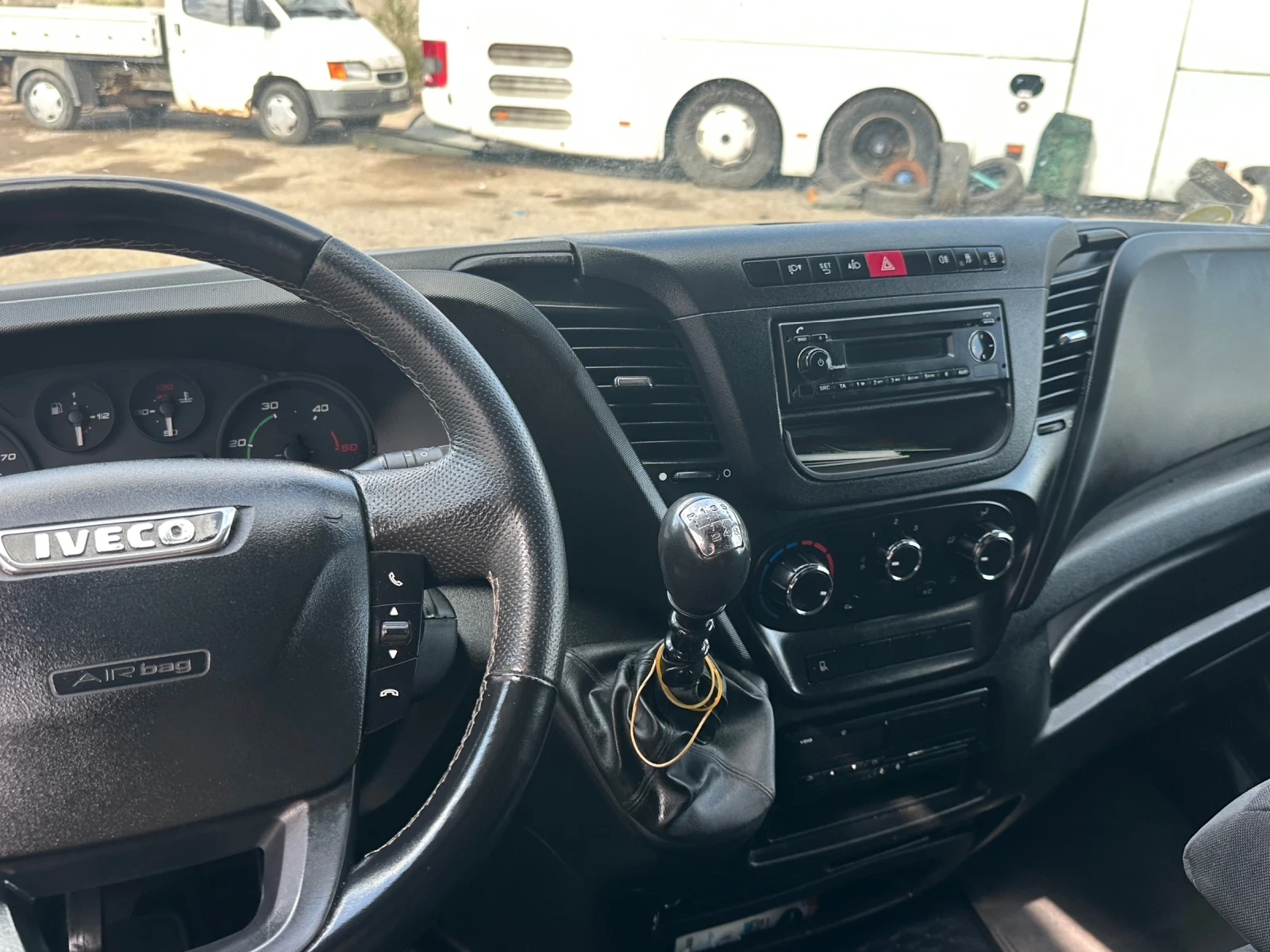 Iveco 35c15, снимка 8 - Бусове и автобуси - 53002142