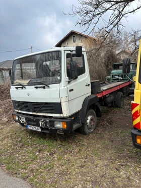 ������ Mercedes-Benz 709