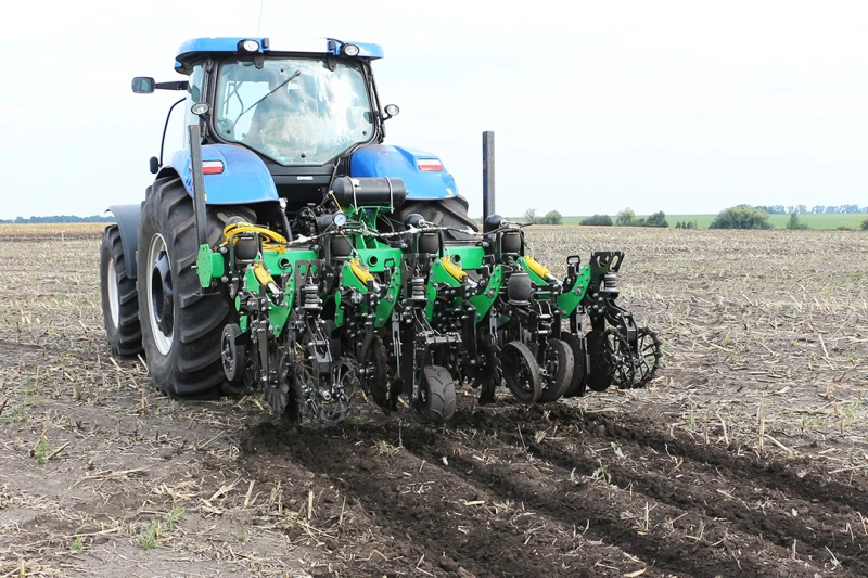 Култиватор VELES AGRO Strip-TiLL HERCULES, снимка 8 - Селскостопанска техника - 33231620