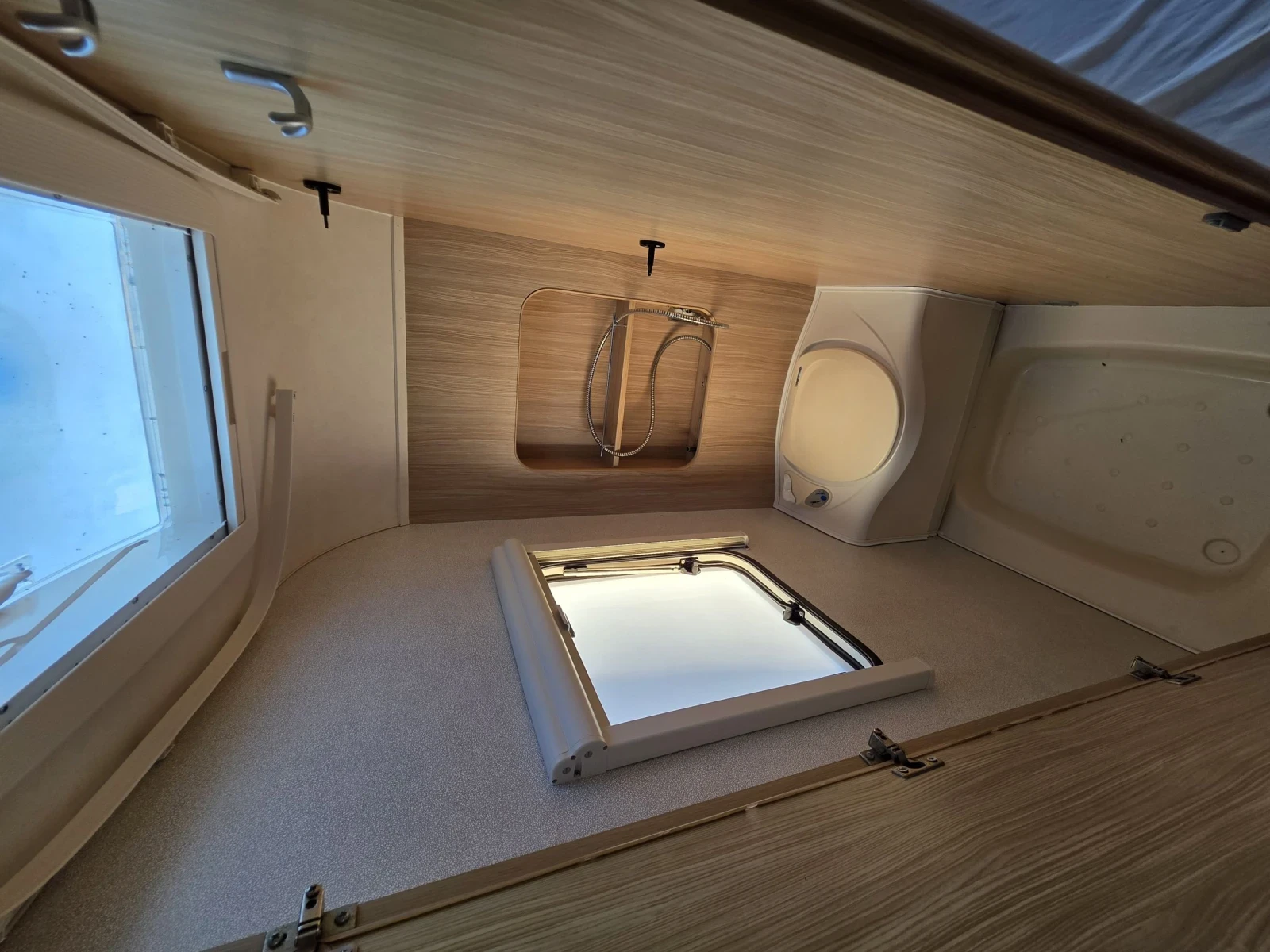 �������� TEC | Mobile.bg � ����������� 12