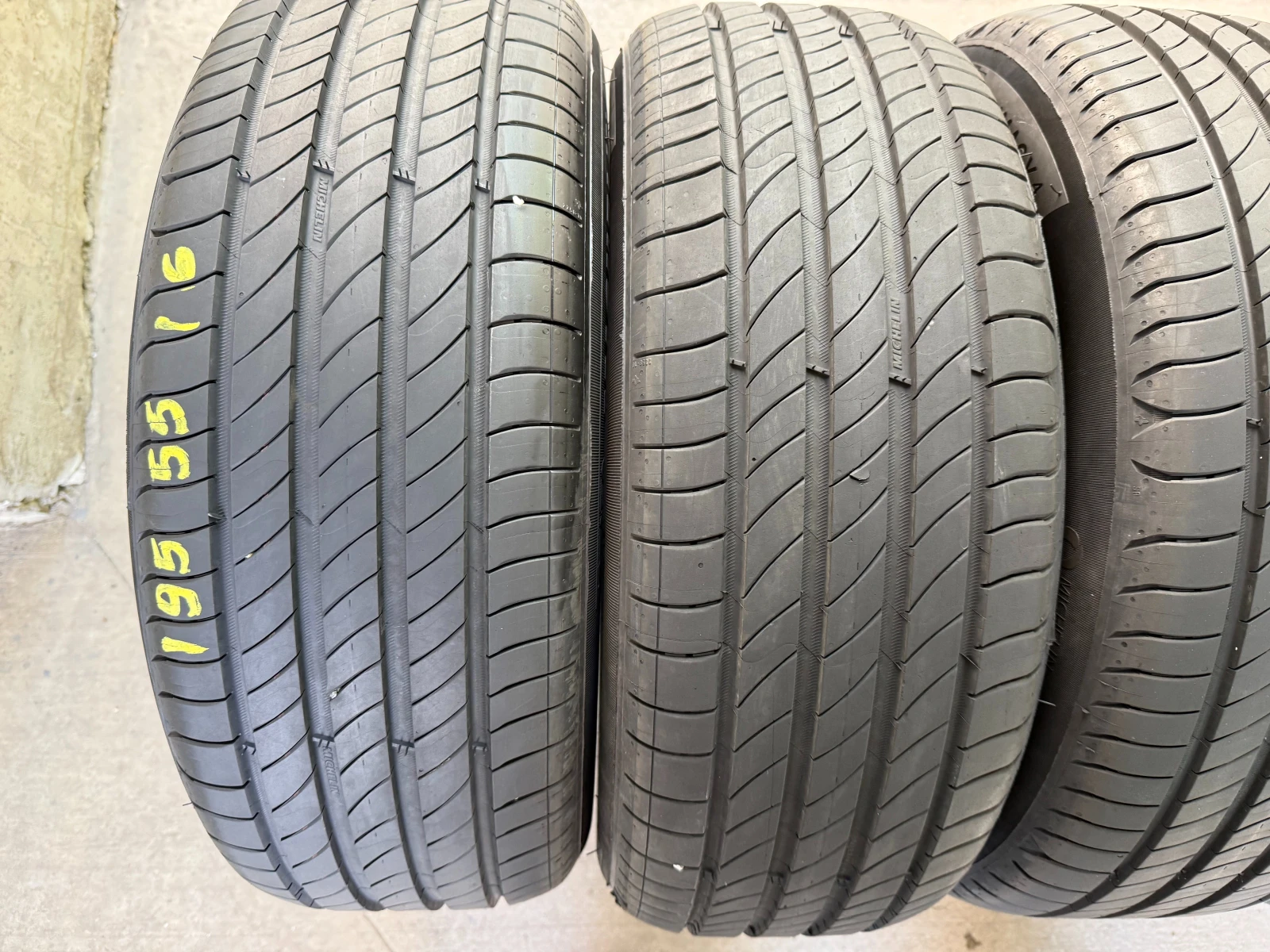 Гуми Летни 195/55R16, снимка 2 - Гуми и джанти - 54444442