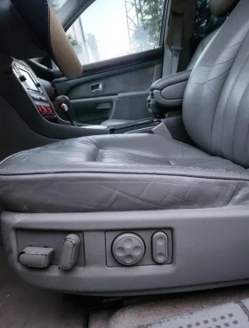 Audi A8 Газ-бензин , снимка 8