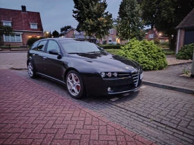 Alfa Romeo 159 sportwagon, снимка 1