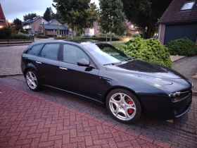 Alfa Romeo 159 sportwagon, снимка 2