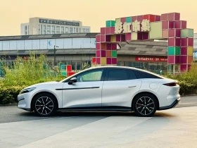 BYD HAN L 2025 EV 701KM LiDAR Premium, снимка 3