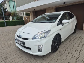     Toyota Prius 1.8* NAVI* KAMERA* HEAD-UP* KEYLESS* KLIMATRONIK* 