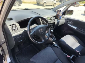 Toyota Corolla verso - 2200 € / 4302.83 лв. - 97264662 2