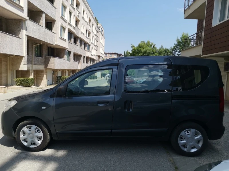 Dacia Dokker 1.2 Tce SWISS, снимка 4 - Автомобили и джипове - 46203003