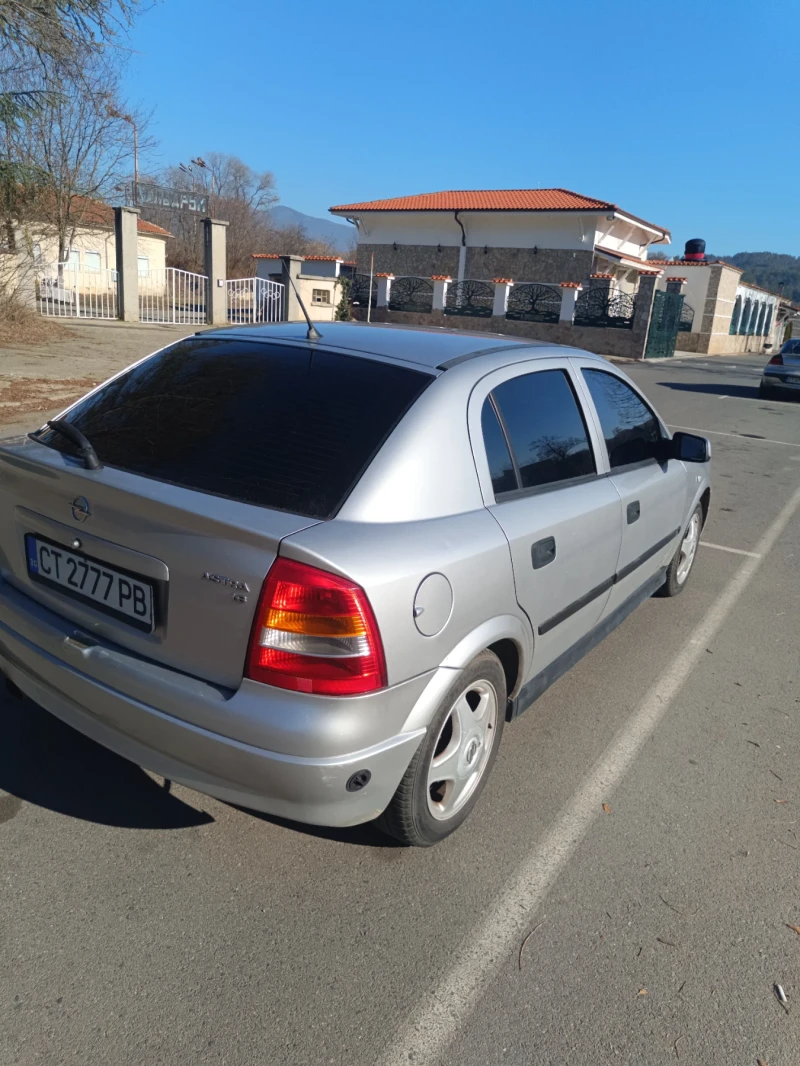 Opel Astra 1.6 газ, снимка 16 - Автомобили и джипове - 48376608