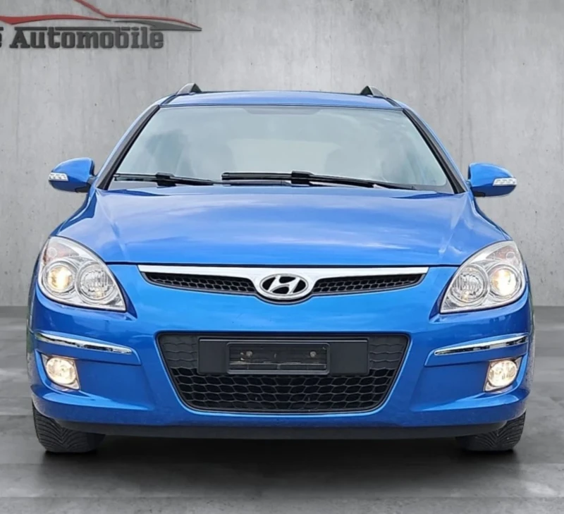 Hyundai I30 2.0i Premium Facelift Швейцария Автомат, снимка 1 - Автомобили и джипове - 47508047