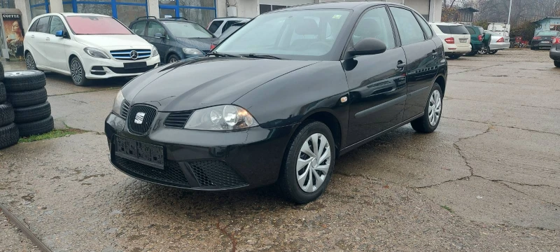 Seat Ibiza 1.2I KLIMATIK, снимка 2 - Автомобили и джипове - 48239156