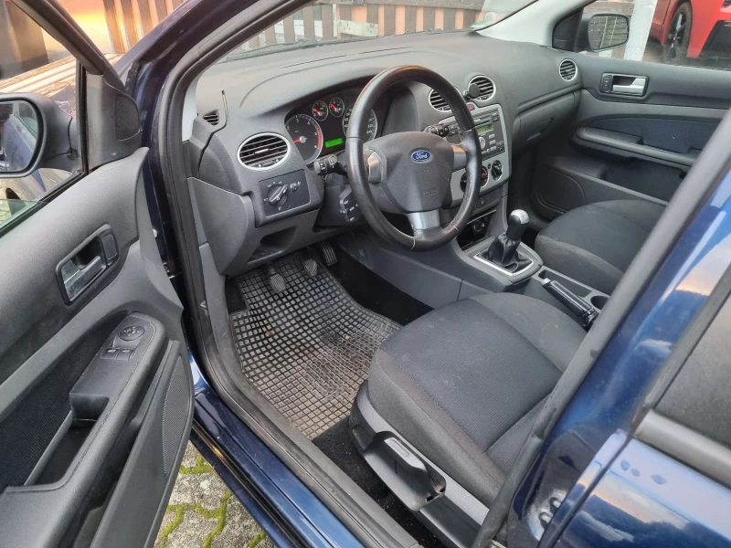 Ford Focus 1.8 ТДЦИ 116 коня Германия климатик, снимка 6 - Автомобили и джипове - 48520540