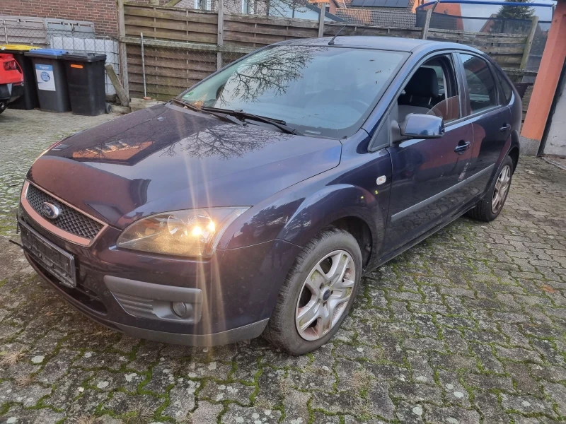 Ford Focus 1.8 ТДЦИ 116 коня Германия климатик, снимка 1 - Автомобили и джипове - 48520540